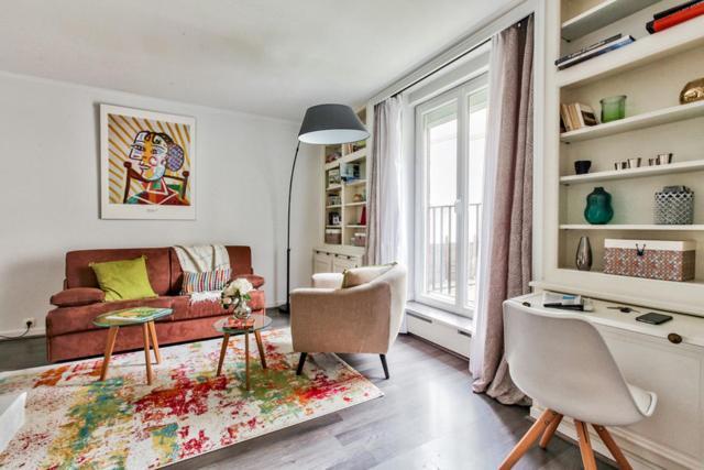 Charming 1br With Terrace Le Marais Center Apartment *
