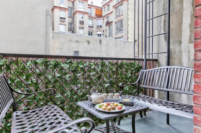 Charming 1br With Terrace Le Marais Center Apartment *
